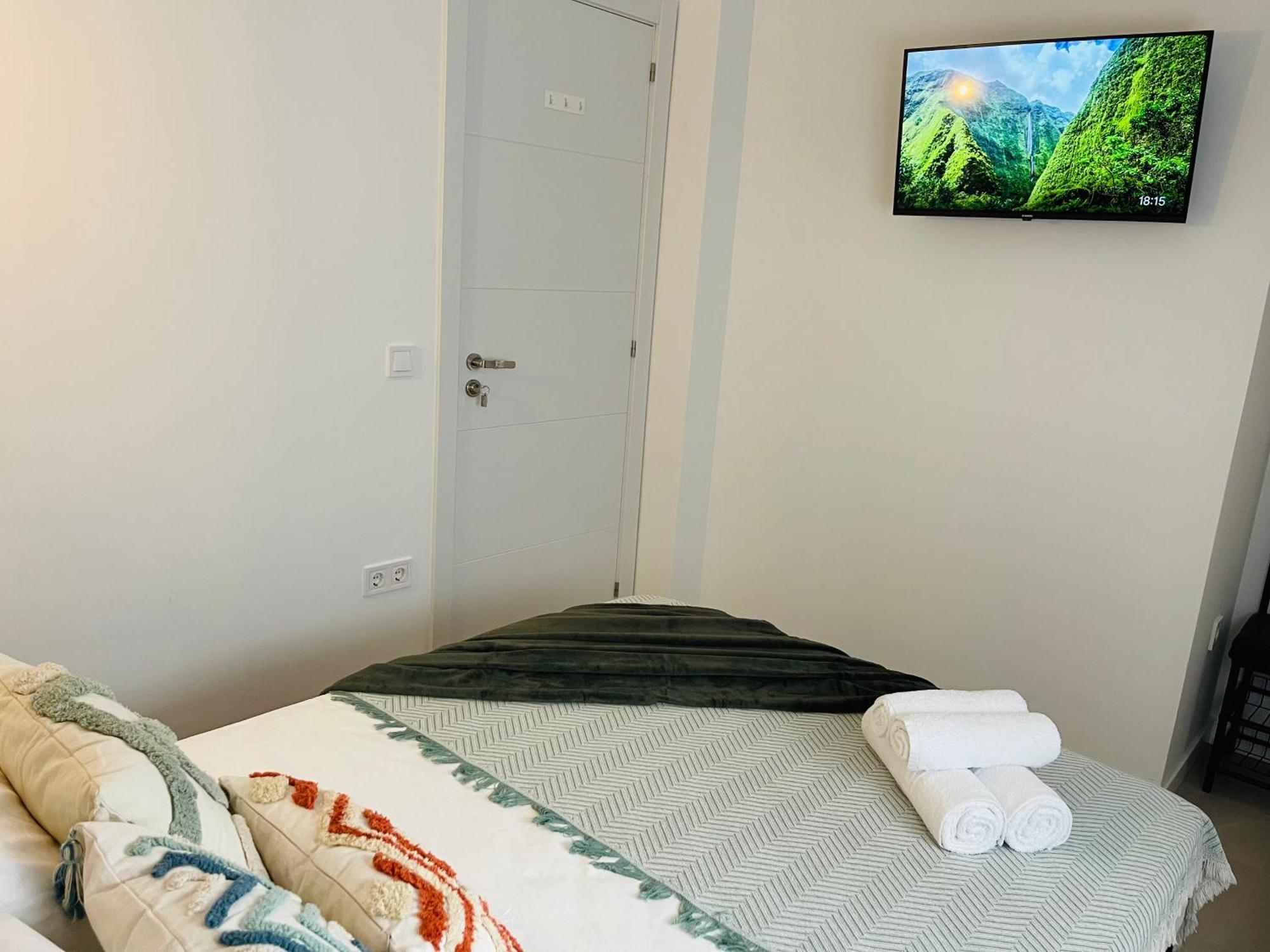 Solaz Malaga, Shared Apartment Eksteriør billede
